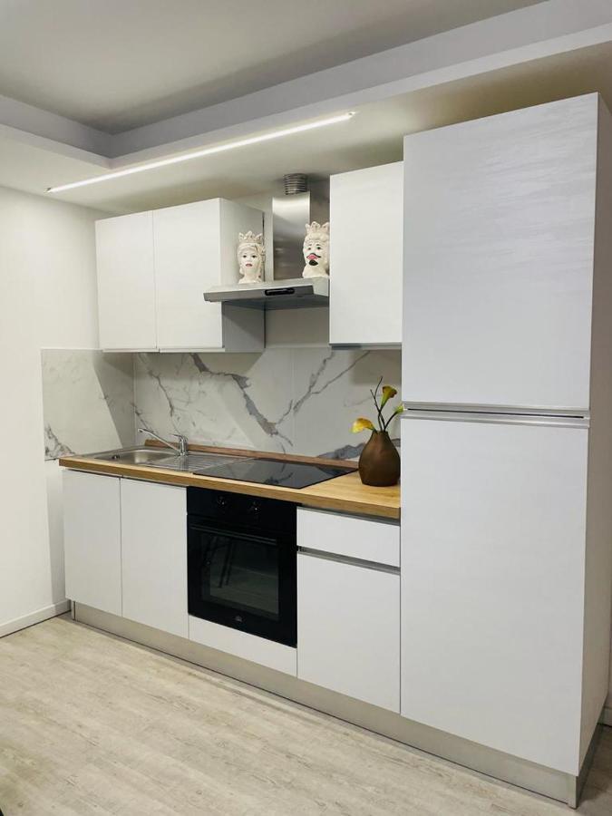Living City Center Catane Extérieur photo